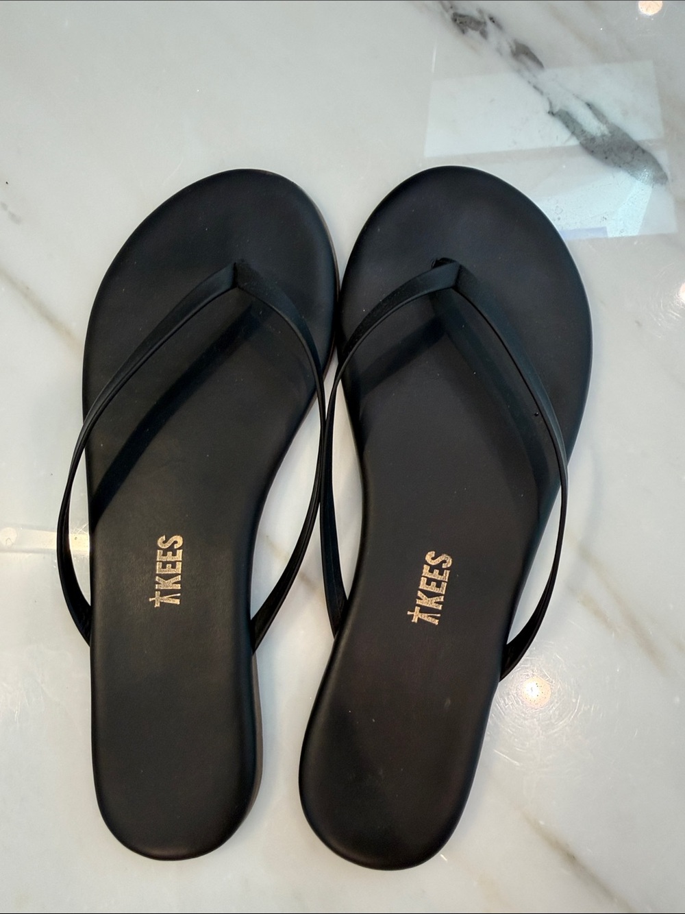 TKEES Black Thin-Strap Flip Flop Sandals